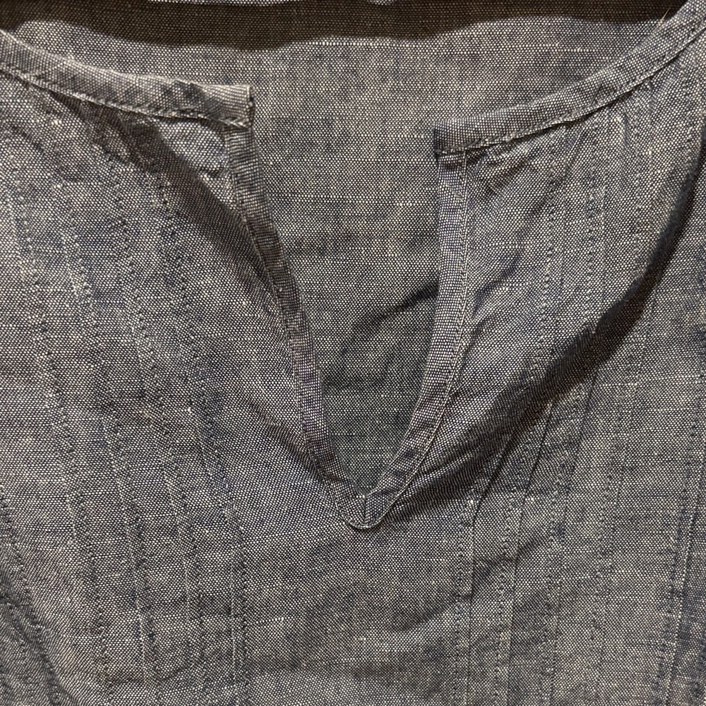 Talbots Blue Chambray Top - Picture 3 of 4